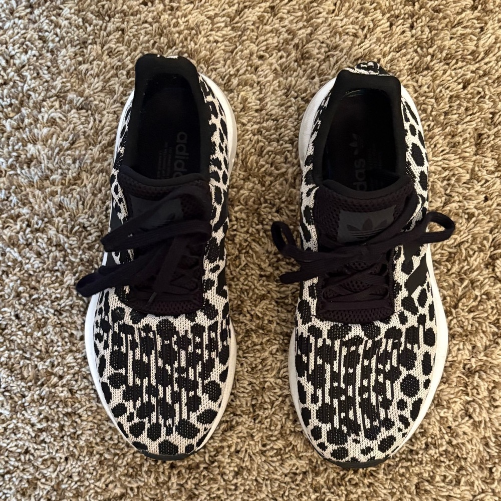 Adidas Women’s Black and White Leopard Print Sneakers